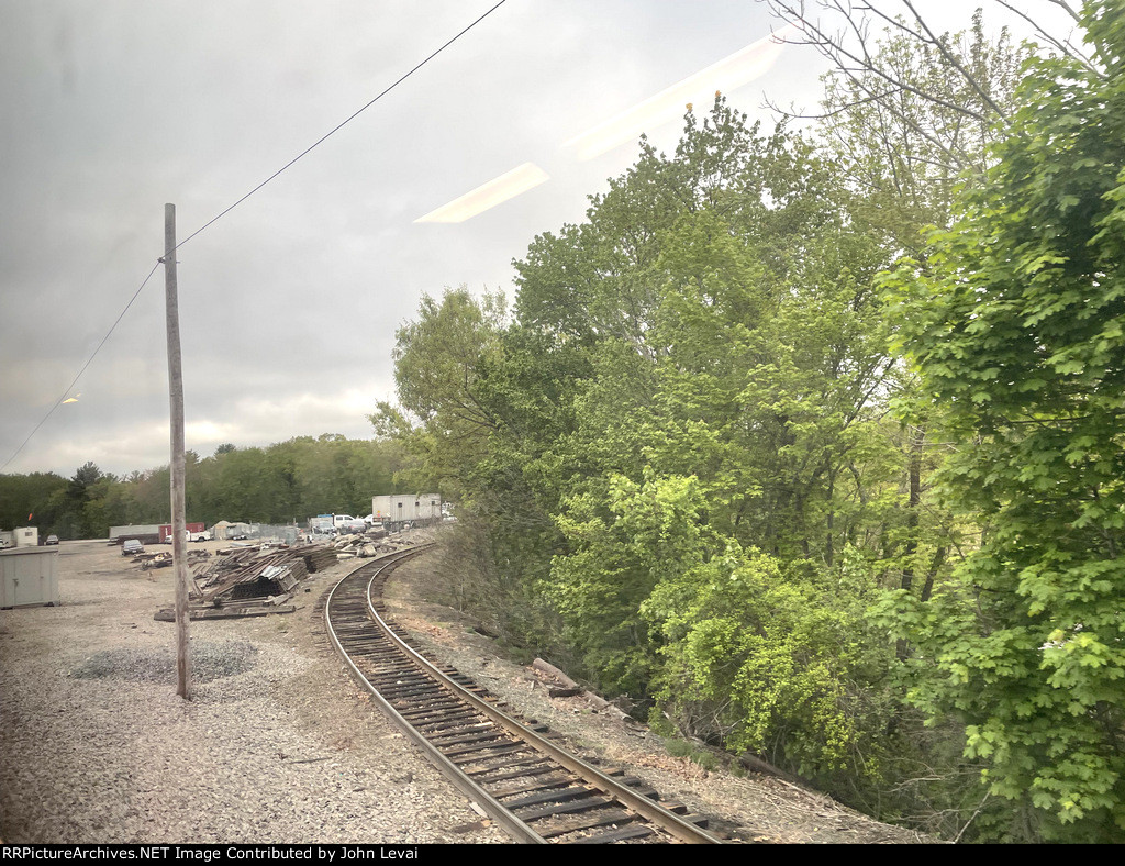 We leave the Franlin Line at Walpole. This track on the right is a wye track to the CSX Framingham Secondary 